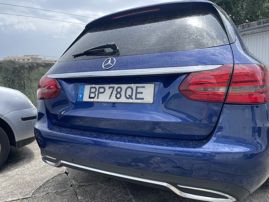 Mercedes C 180 AMG CDI - Retoma mota ou carro