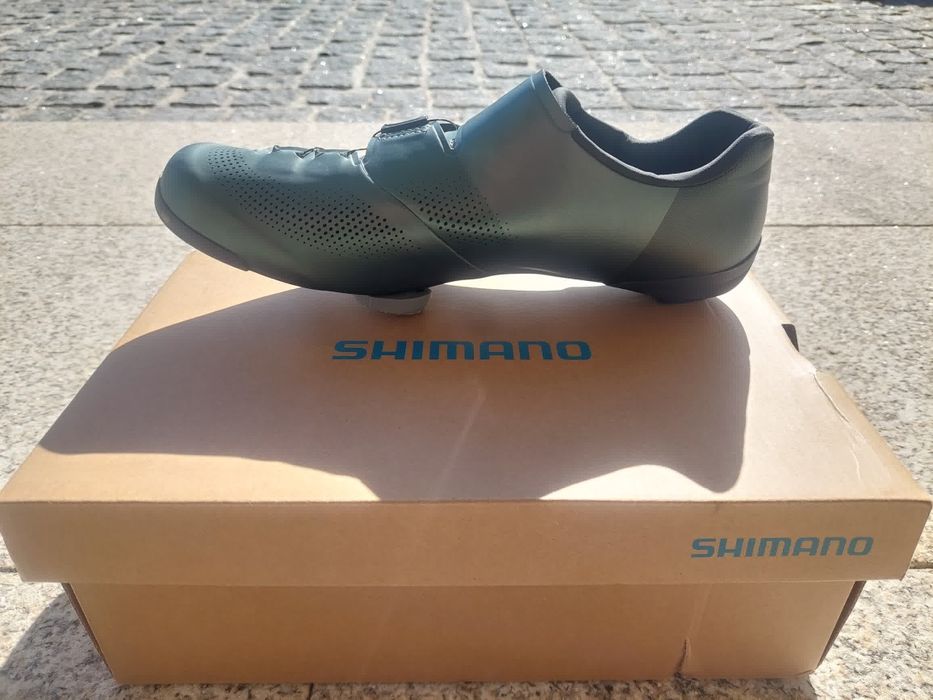 Sapatos Ciclismo Shimano RC703