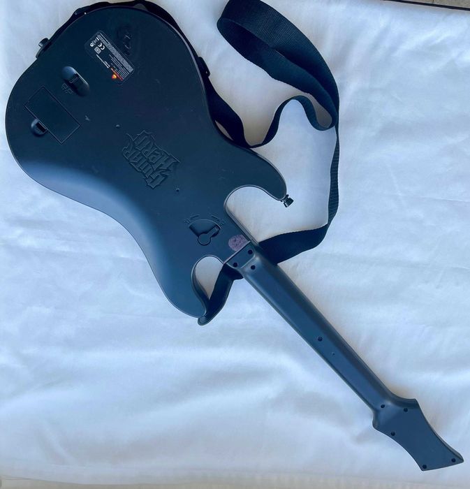 Guitarra Guitar Hero – Com Correia – Para PlayStation 2 e 3