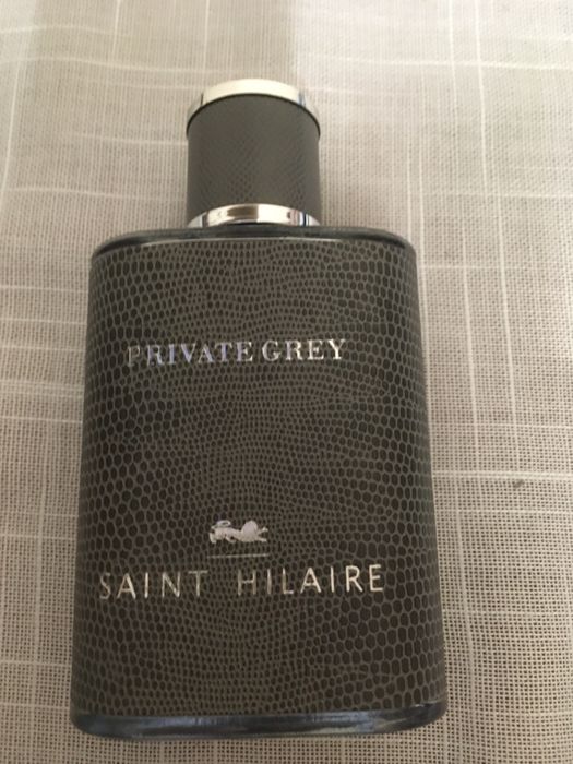 Saint Hilaire Private Grey