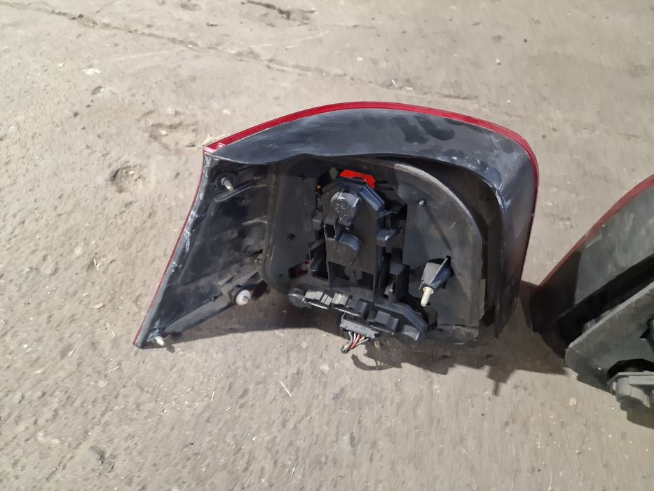 Vw golf 4 lampy tył