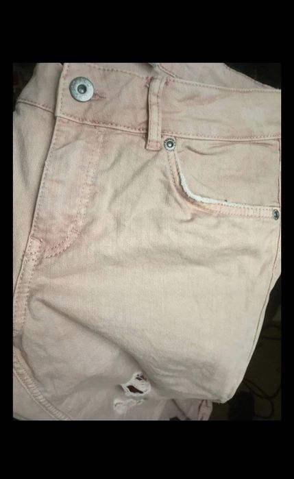 H&M spodnie dżinsowe destroy ripped jeans. z efektem postarzenia. nowe