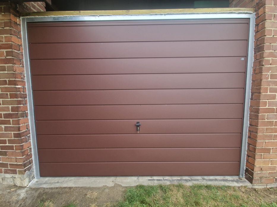 Brama  garażowa  na wymiar! Uchylna Dwuskrzydłowa! Drzwi stalowe!