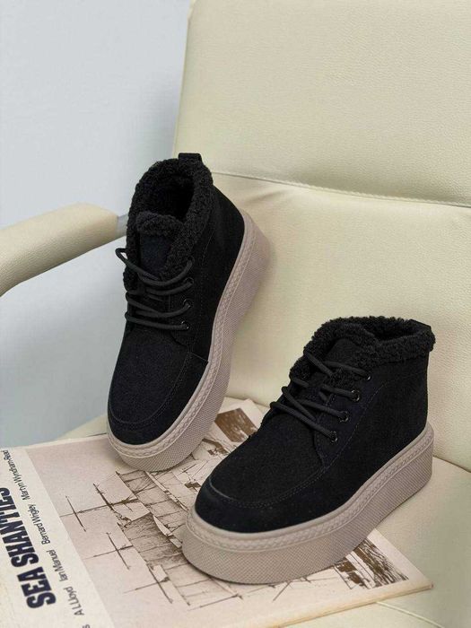 Жіночі зимові кросівки-черевики чорні, на хутрі, 36-41, замшеві