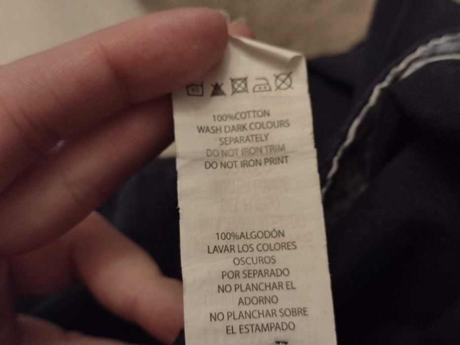 Sprzedam damskie krótkie spodenki