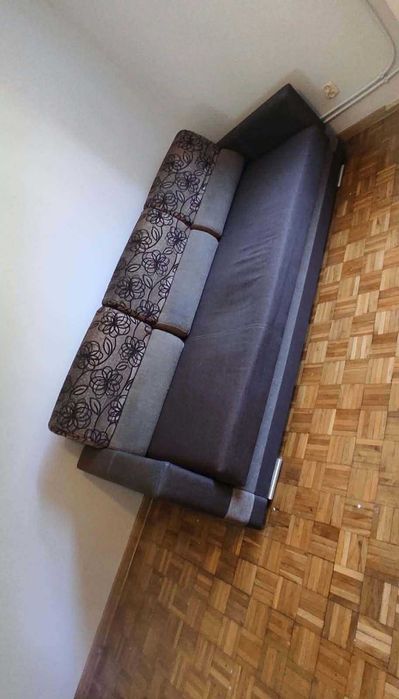 Sprzedam kanapę z funkcja spania