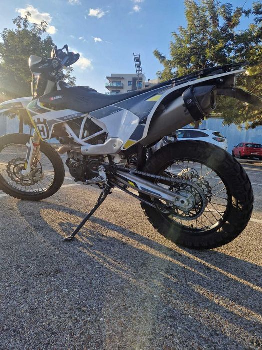 Husqvarna 701 enduro