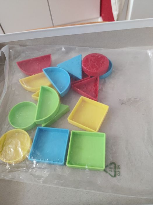 Jogo educativo, formas e cores, Picwik Toys