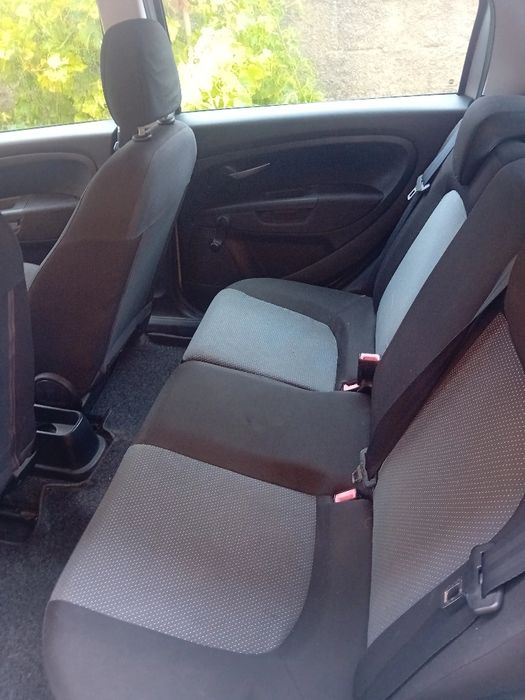 Fiat punto 1 2 2010 gpl