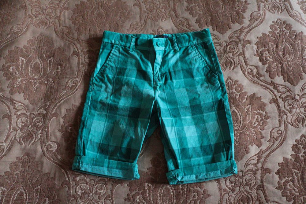 Шорты  фирменные  LC Waikiki, классные! Р. 110-116