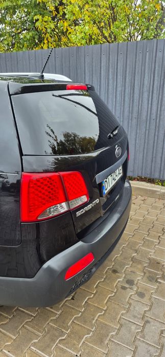 Продам Kia Sorento 2 2012 2.4 бензин