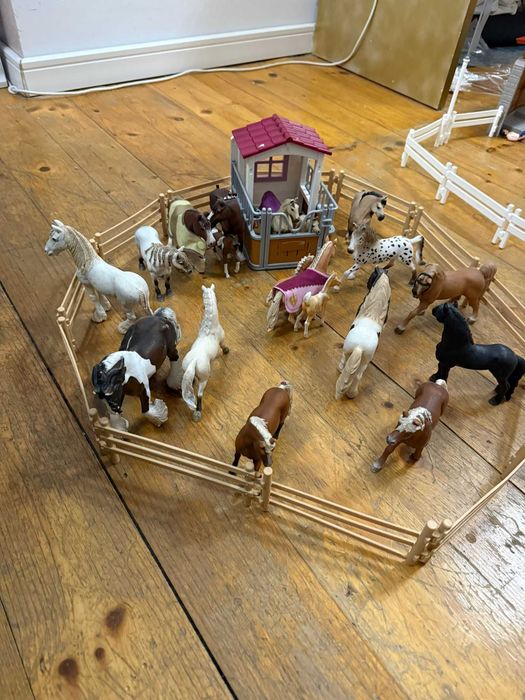 Farma koni  Schleich