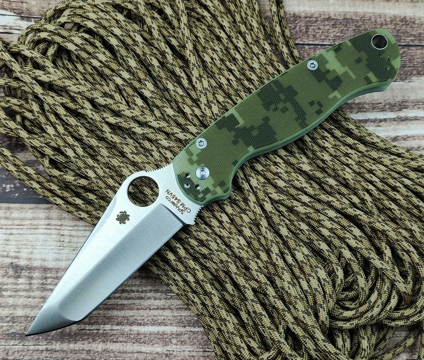 Брелок EDC фолдер Spyderco Para 2 Tanto