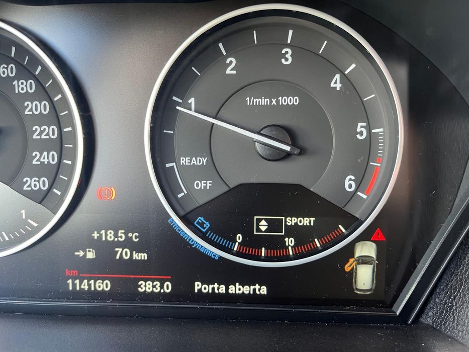 BMW série 1 Modelo 116 D de 2017