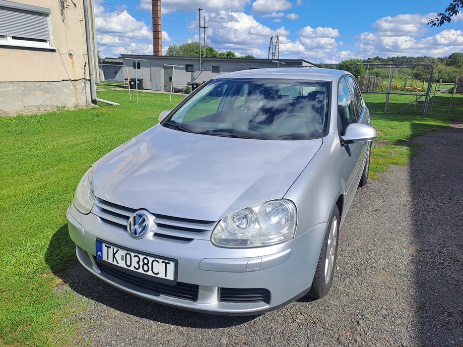 Sprzedam Volkswagen Golf V 1.6 benzyna (2006)