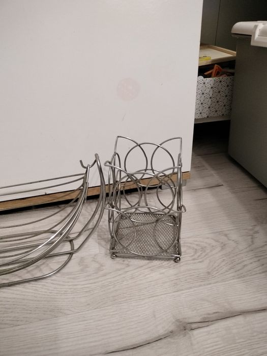 Koszyk na owoce i sztućce. Komplet.