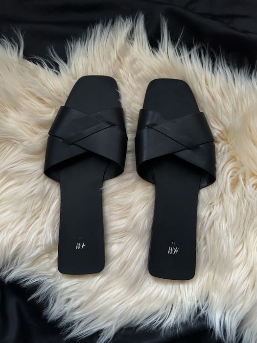 Шльопанці HM чорні, 39 розмір