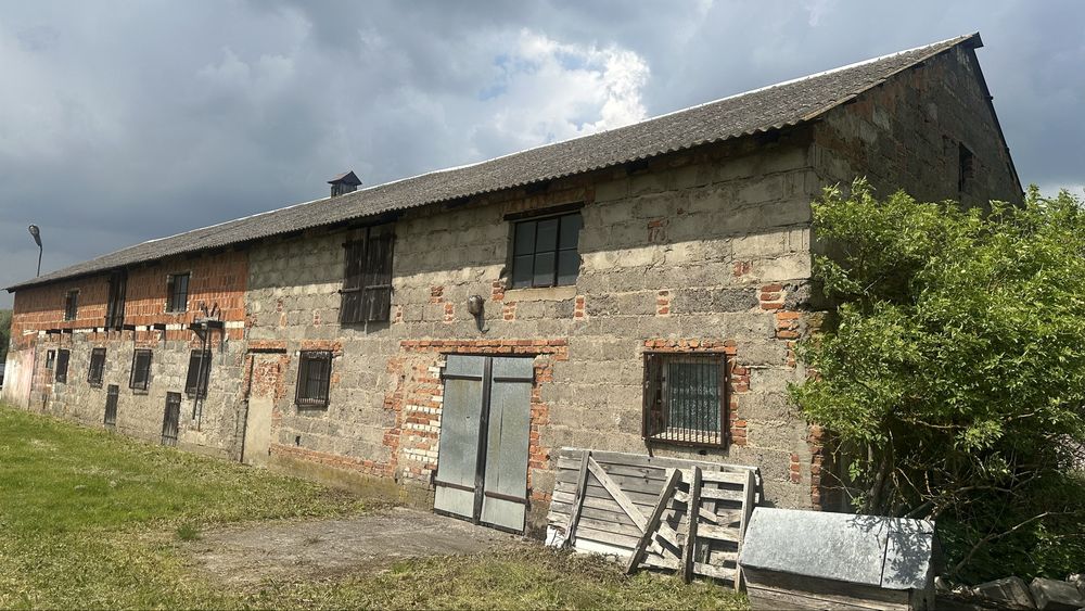 Sprzedaz budynkow gispodarczych i ziemi Karniszewo