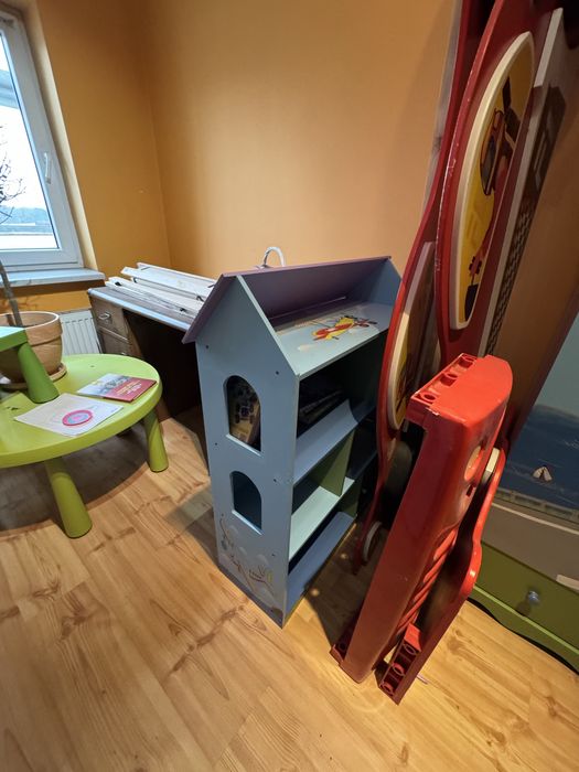 Zestaw mebli dzieciecych