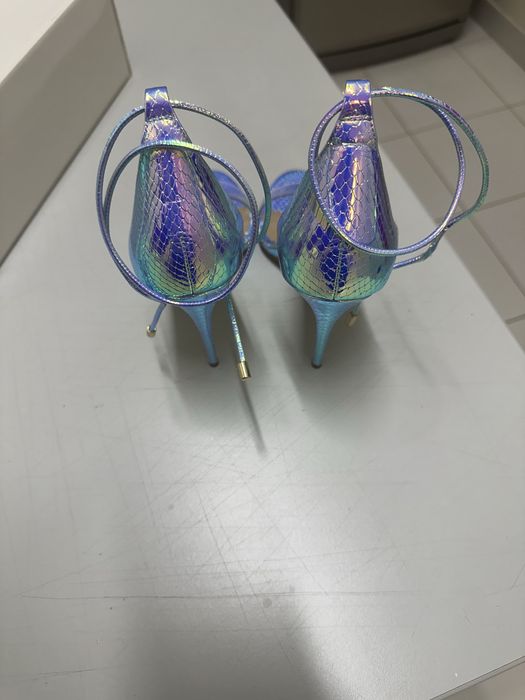 Sandálias Aldo - Como novas - Tam. 37,5