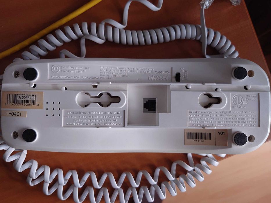 Стаціонарний телефон Southwestern Bell Freedom Phone FM2554