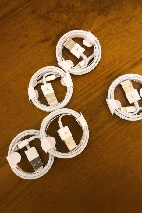 Кабель USB Lightning