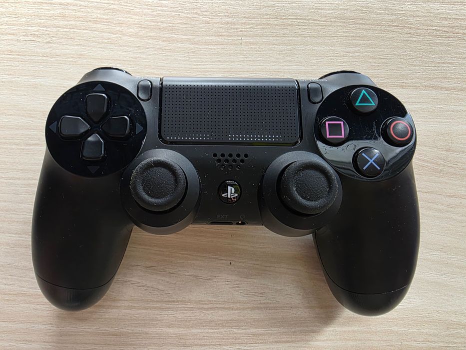Продам DualShock PS4 Controller