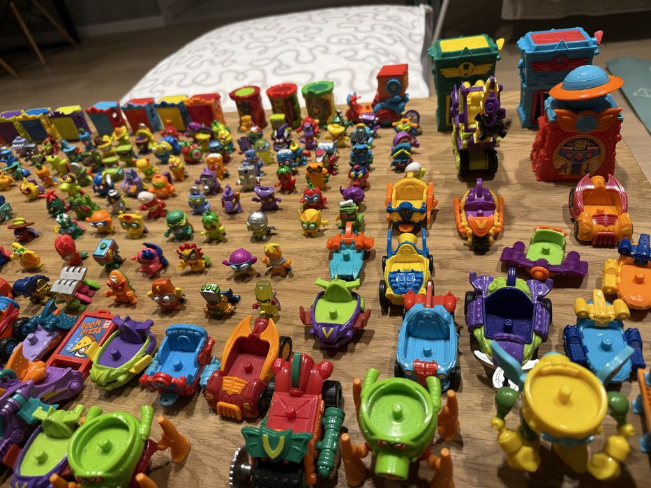 Super Zings, figurki, domki, pojazdy