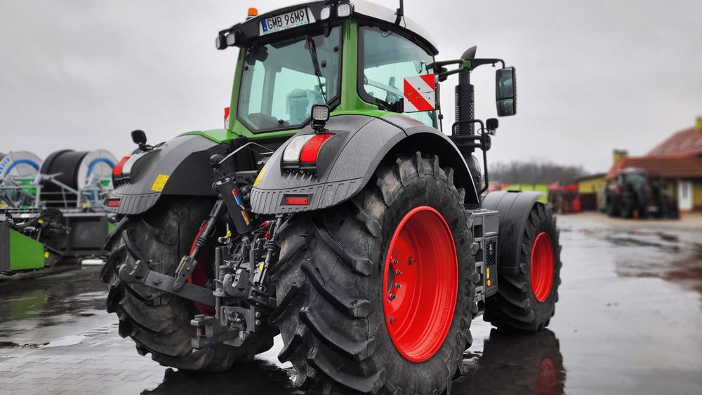 Ciągnik rolniczy FENDT 828 S4 VARIO 2500h