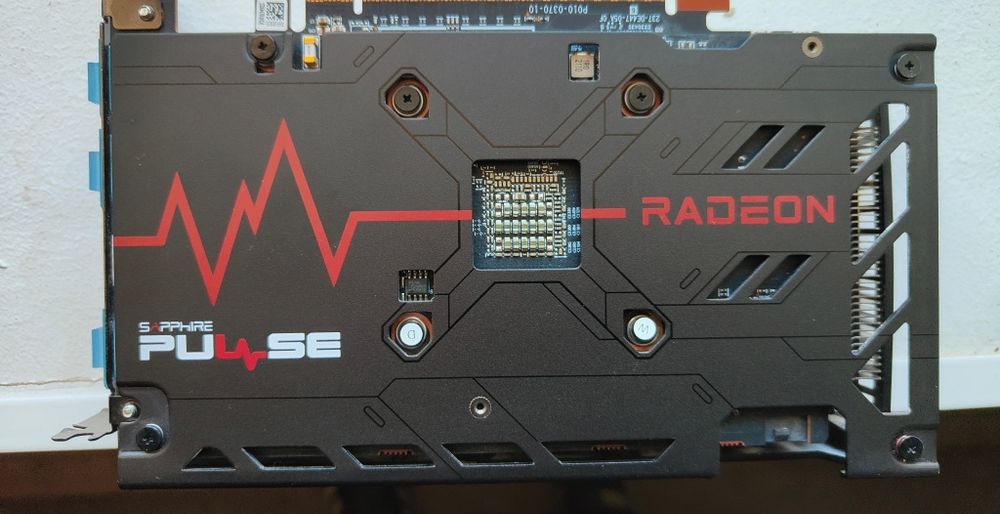 Gráfica Sapphire PULSE AMD Radeon RX 6600 8GB GDDR6
