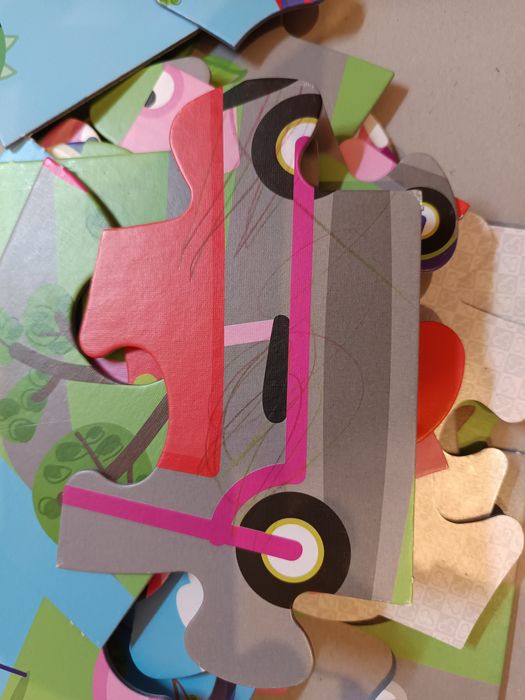 Sprzedam używane puzzle