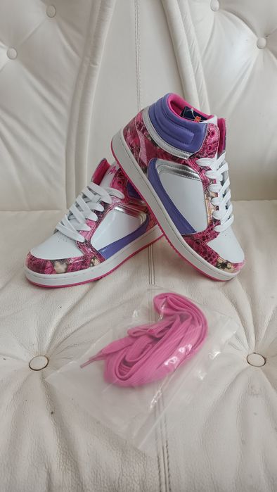 Sneakersy Sportowe Trampki rozmiar 39 Retro Lifestyle + GRATIS