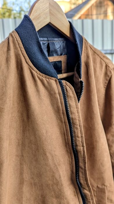 Куртка Bershka замшева