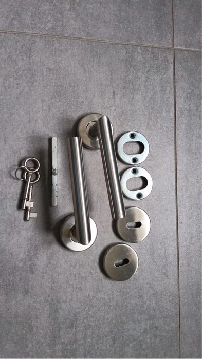 Puxadores de portas com fechadura
