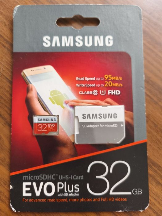 Cartão de Memória Micro SDHC 32 GB - SAMSUNG Evo plus + Adaptador SD