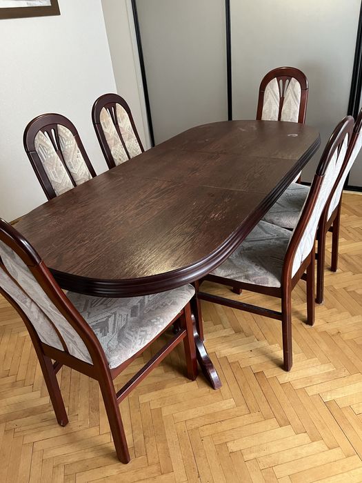 Sprzedam stół 6 krzeseł