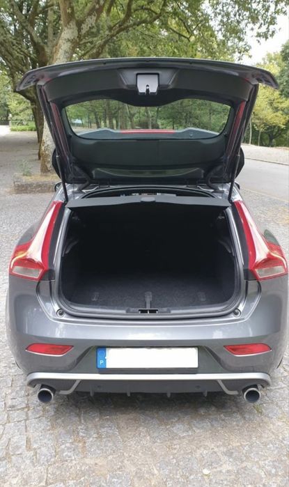 Volvo V40 R-Design — photo 4