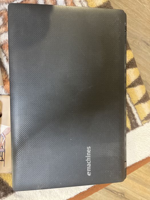 eMachines E642 матриця