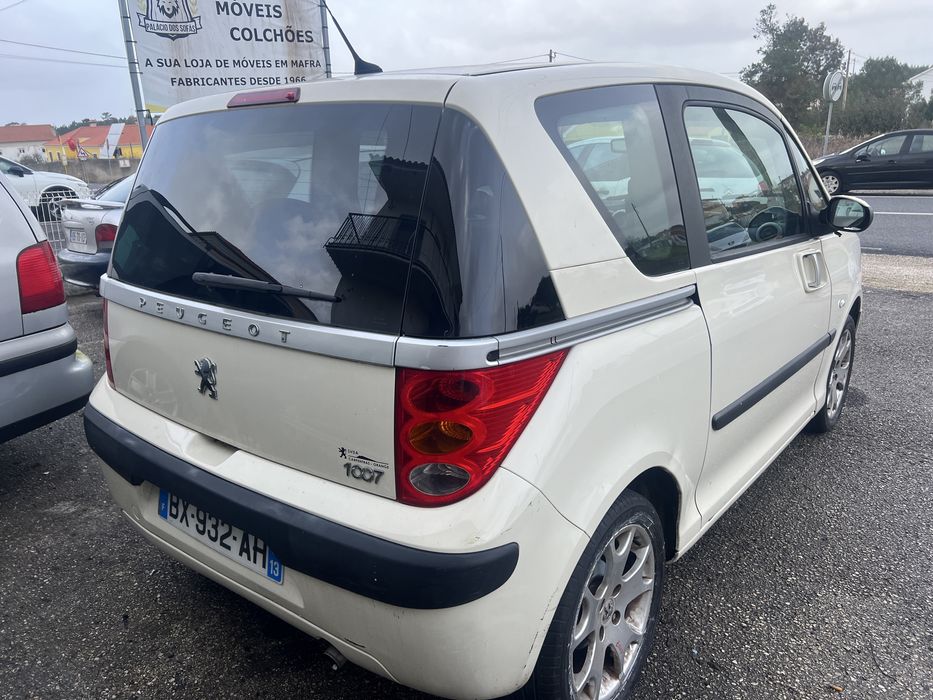 Peugeot.  1007 1.4 hdi