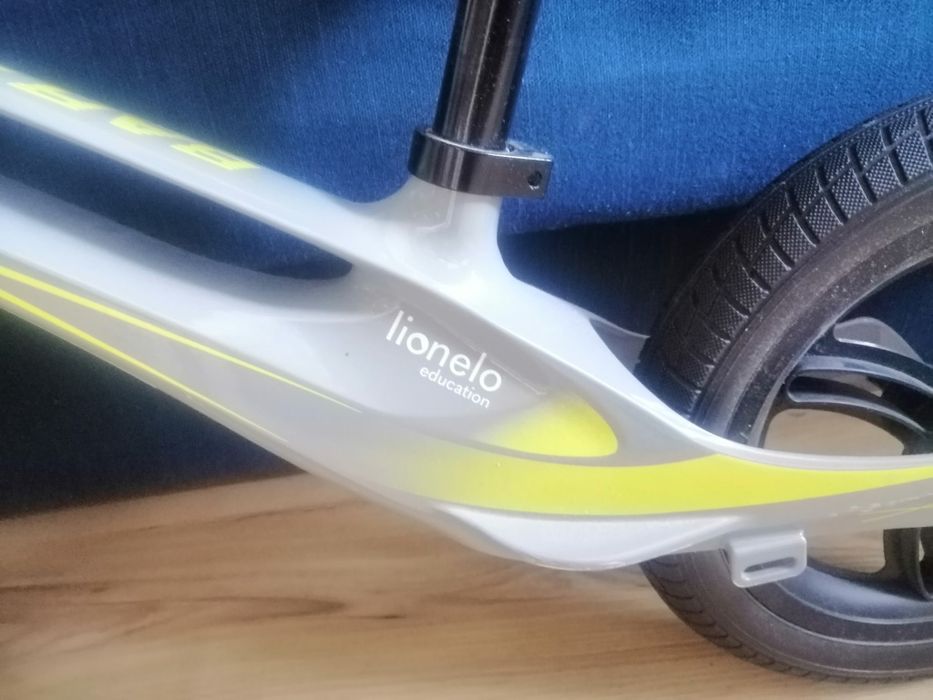 Rowerek biegowy lionelo
