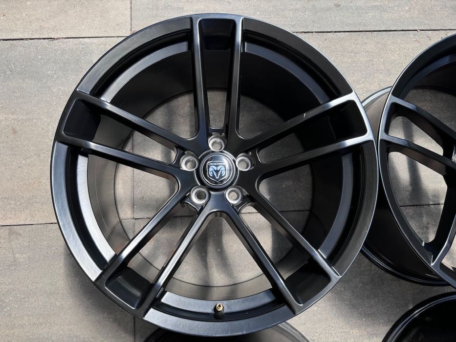 Felgi Dodge Challenger Charger 20”