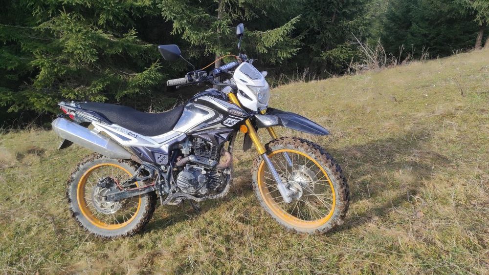 Продам мотоцикил Senke