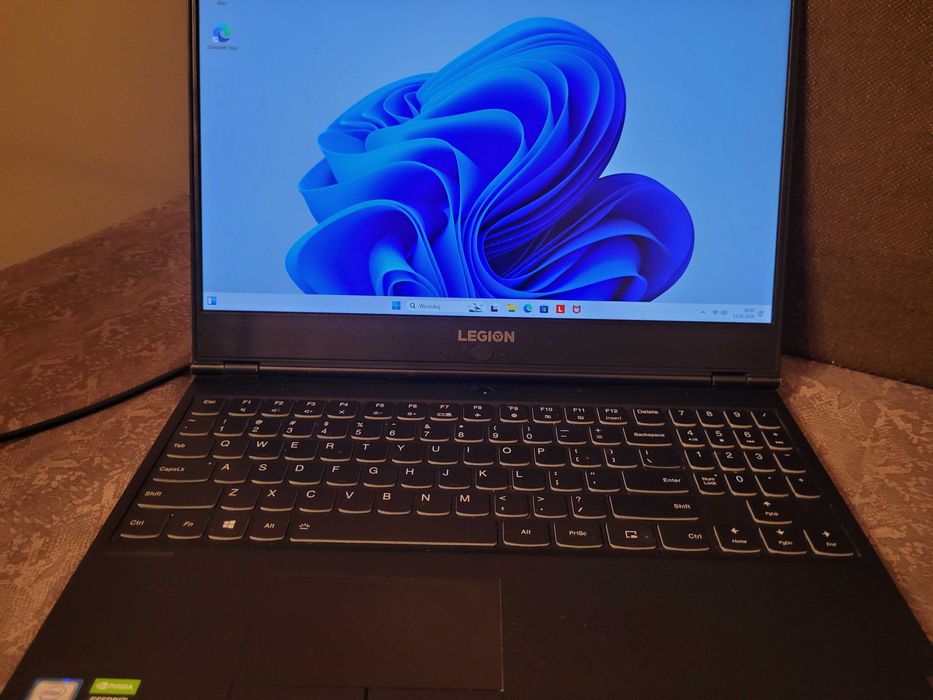 Lenovo Legion Y540-15IRH 15,6" i5-9gen RTX2060 32GBRAM Win11 SSD 512GB