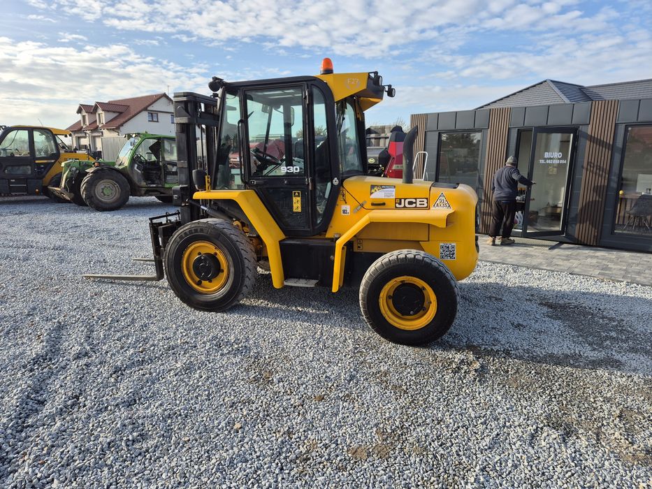 Wózek widłowy terenowy JCB 930 4x4 20r