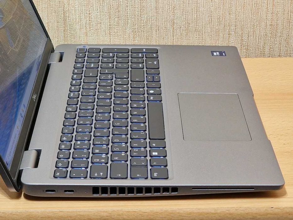 Dell Latitude 5550 Core Ultra 7 165U RAM32 SSD 1000Gb Батарея 12 годин