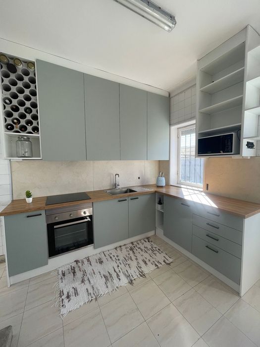 Quarto com casa de banho privativa - PORTO