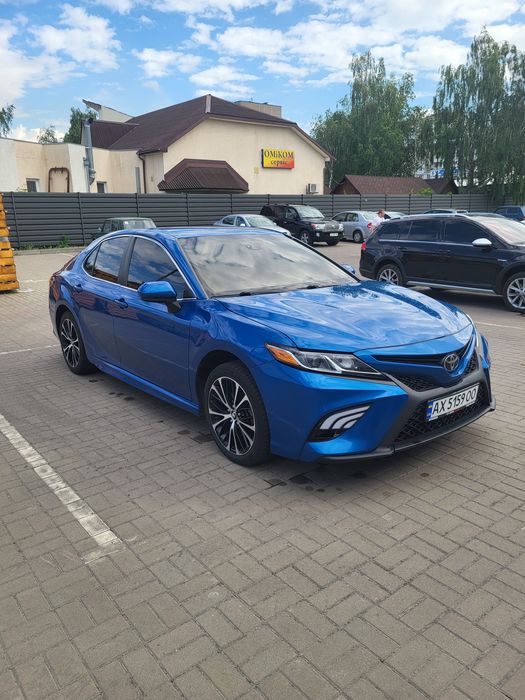 Toyota Camry 2017