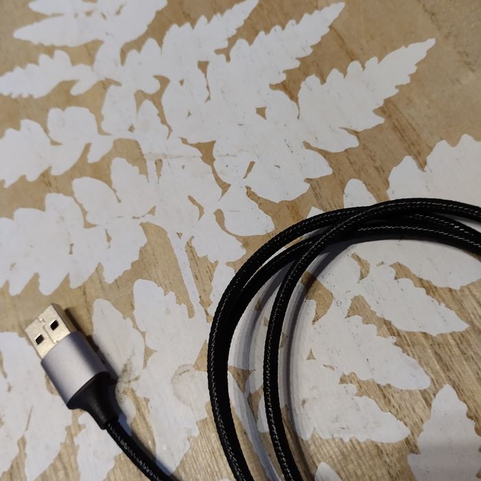 Kabel USB typu micro 1 m