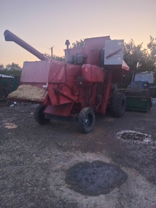 Продам комбайн вробочом стані можливо обмін