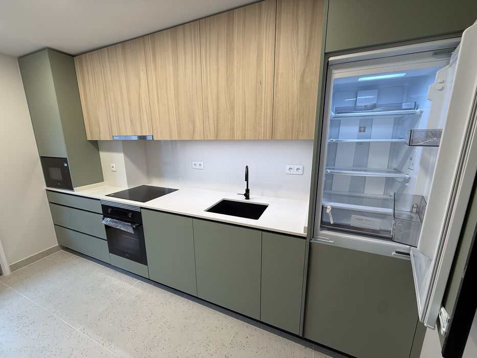 Aluguer quarto single em apartamento T5 - ultimo quarto